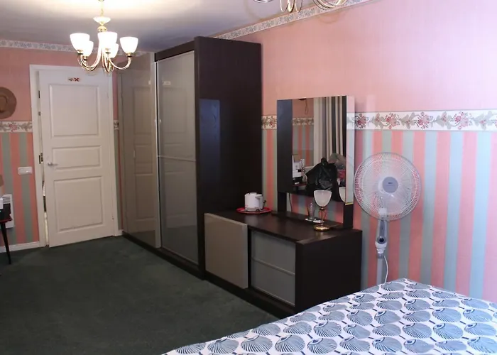 לינה וארוחת בוקר 777 טאלין